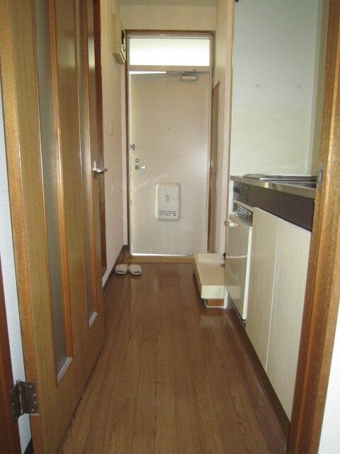 物件内観写真9　(廊下)