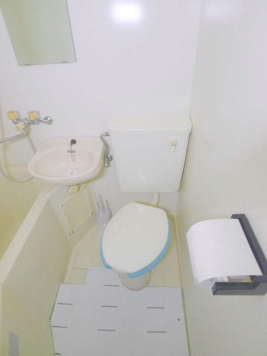 物件内観写真17　(トイレ)