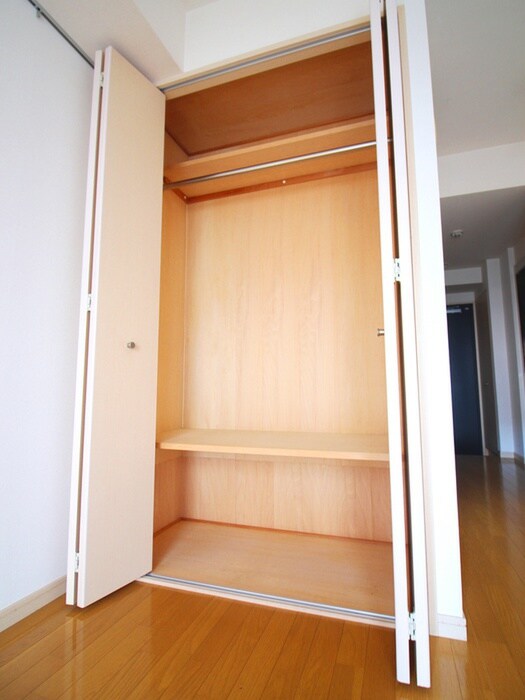 物件内観写真15　(収納)