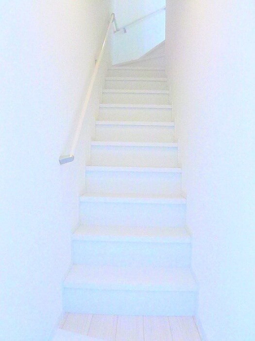 物件内観写真15　(玄関)