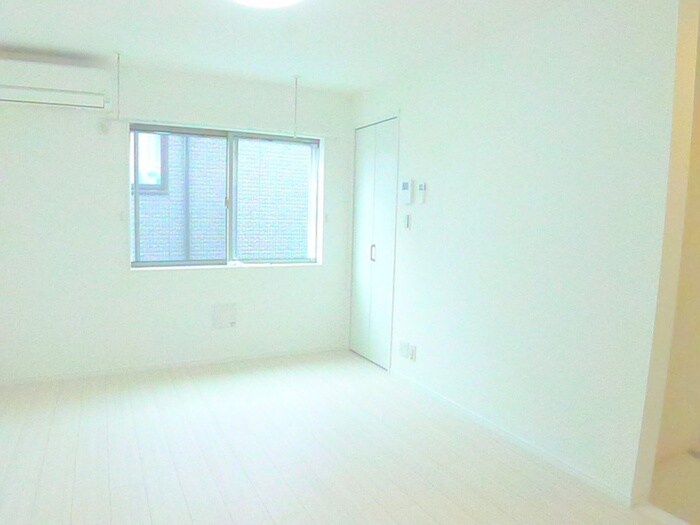 物件内観写真17　(居室)