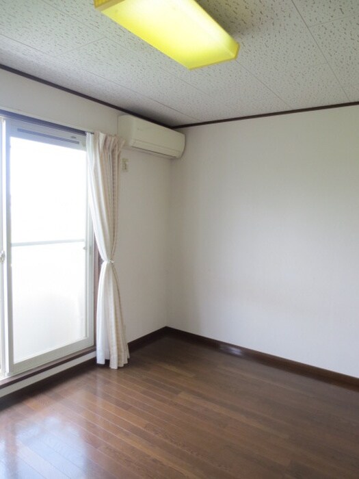 物件内観写真17　(居室)