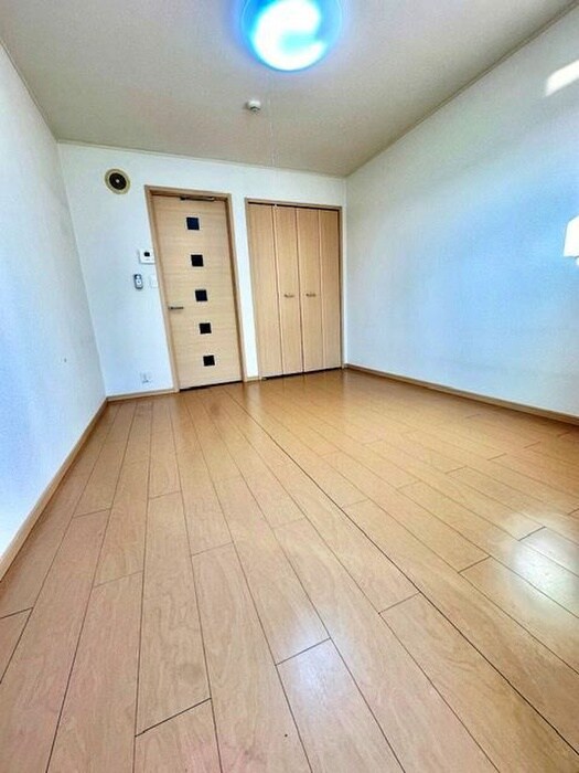 物件内観写真16　(内観写真)