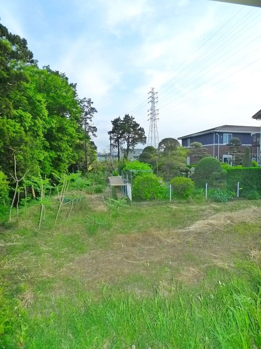 物件内観写真18　(室内からの展望)