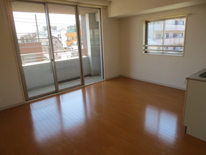 物件内観写真11　(居室)