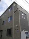 ファミーユ要町