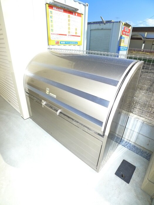 物件外観写真3　(建物設備)