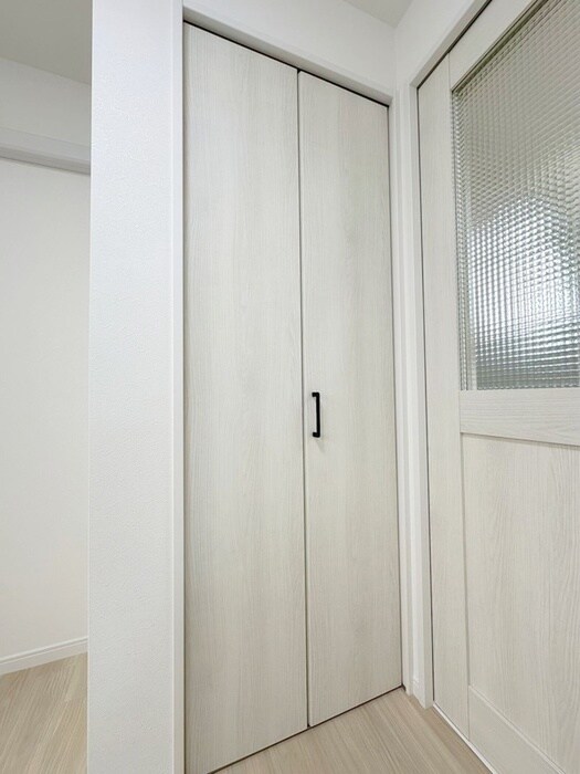 物件内観写真10　(収納)