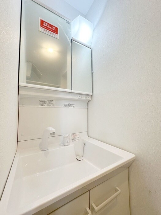 物件内観写真13　(洗面)