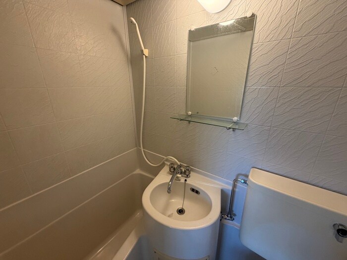 物件内観写真11　(洗面)