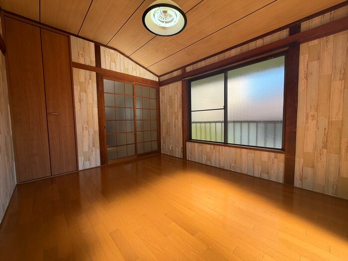 物件内観写真13　(居室)