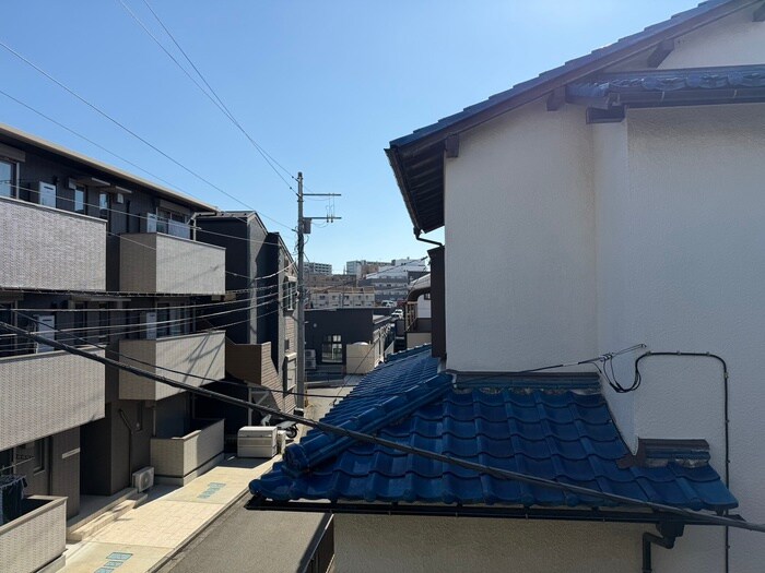 物件内観写真18　(室内からの展望)