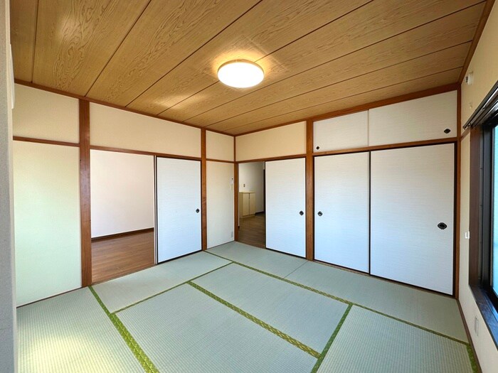 物件内観写真11　(居室)