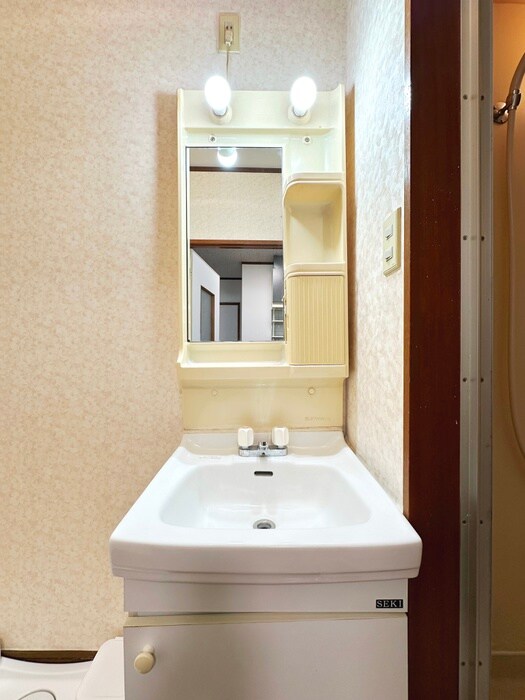 物件内観写真14　(洗面)