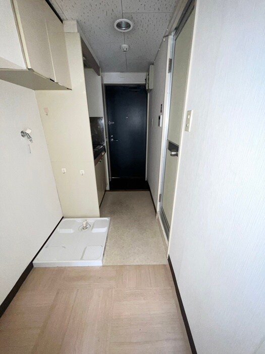 物件内観写真15　(廊下)