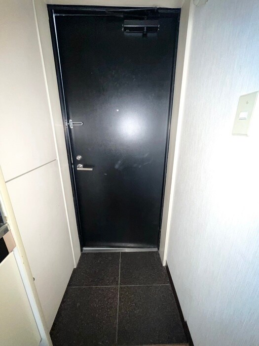 物件内観写真17　(玄関)