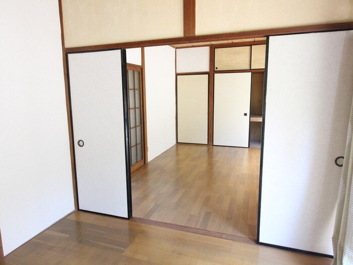 物件内観写真9　(居室)