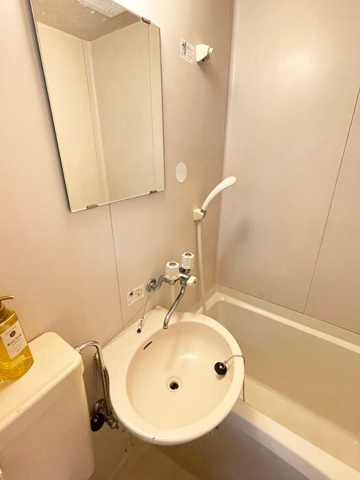 物件内観写真10　(洗面)