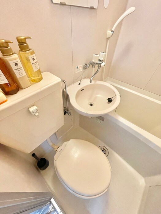 物件内観写真11　(トイレ)