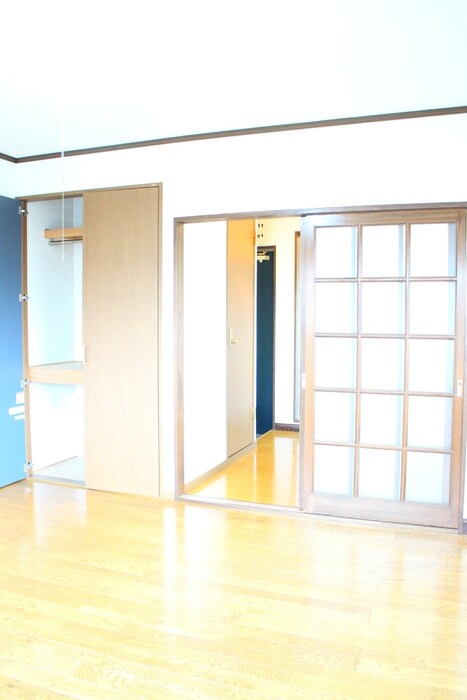 物件内観写真11　(居室)