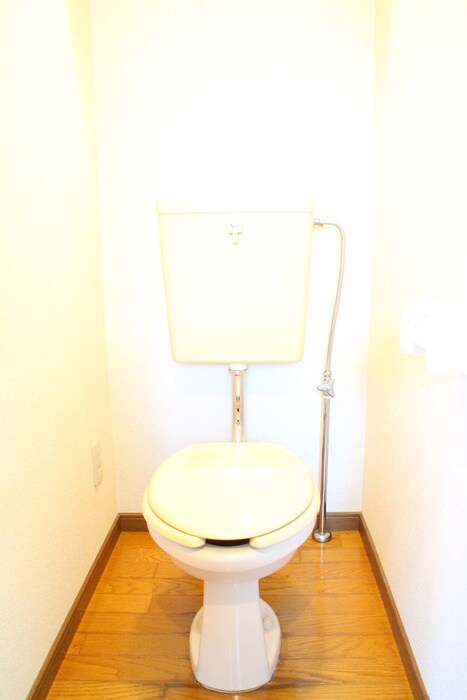 物件内観写真12　(トイレ)