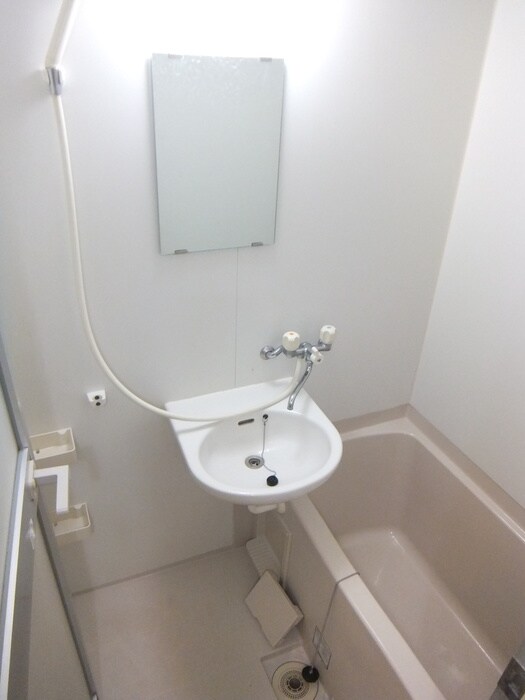 物件内観写真10　(バス／シャワールーム等)