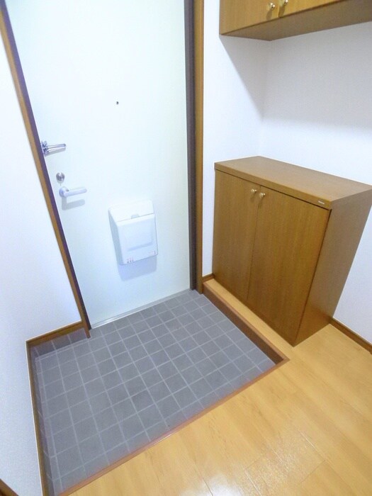 物件内観写真19　(玄関)