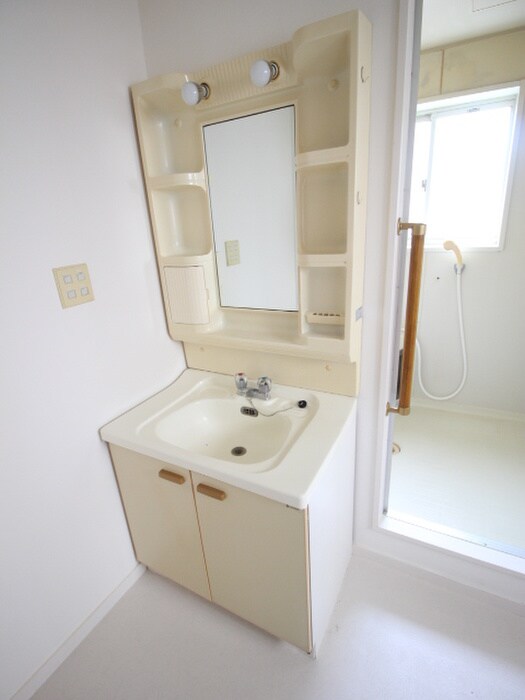 物件内観写真14　(洗面)