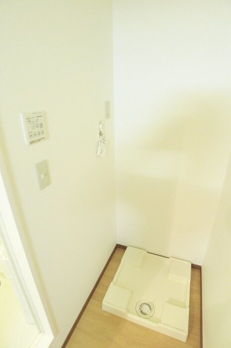 物件内観写真13　(洗面)