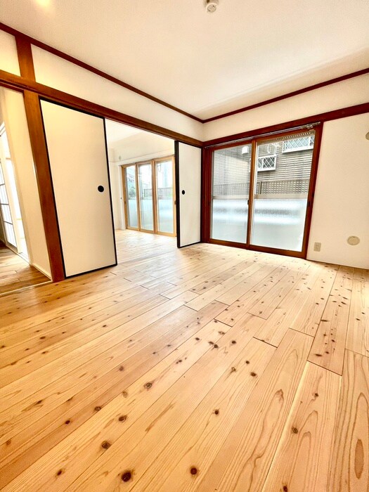 物件内観写真9　(居室)