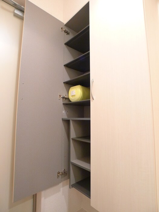 物件内観写真19　(靴箱)