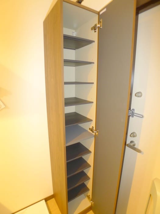 物件内観写真8　(靴箱)