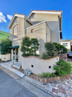 メイプル・ウエストＣ棟外観写真