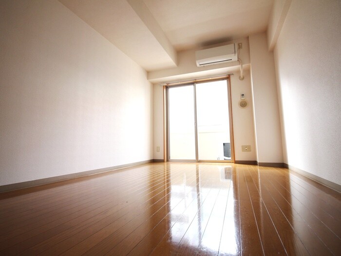 物件内観写真6　(居室)