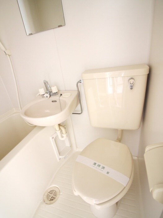 物件内観写真11　(トイレ)