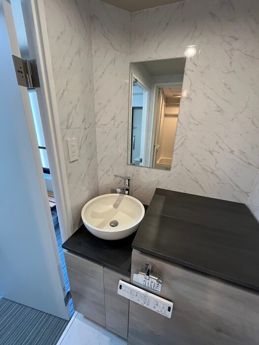 物件内観写真11　(洗面)