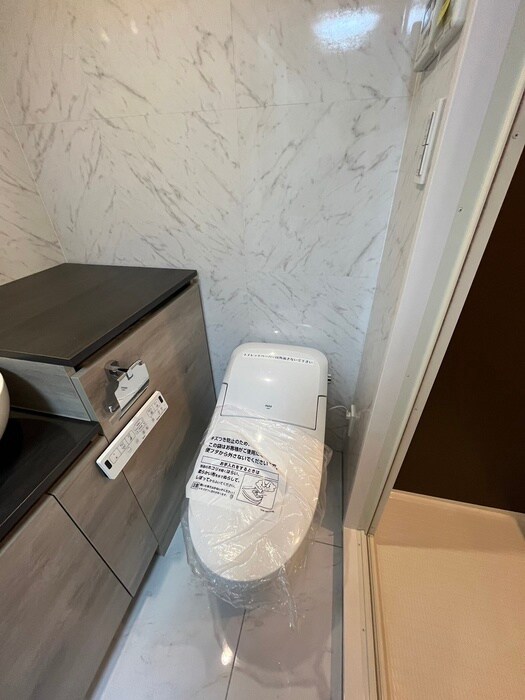 物件内観写真12　(トイレ)