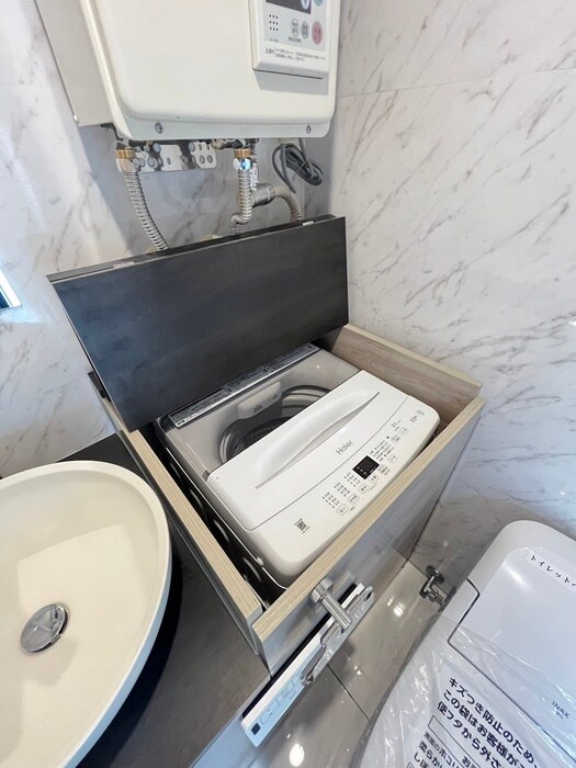 物件内観写真15　(洗濯機置場)
