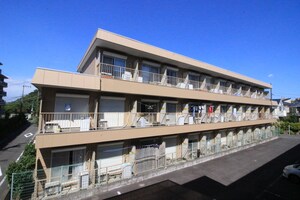 スト－クハイツ外観写真