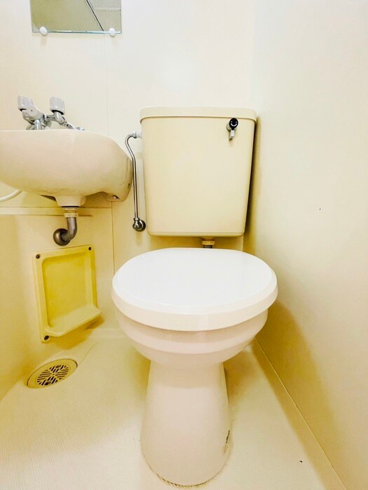 物件内観写真12　(トイレ)