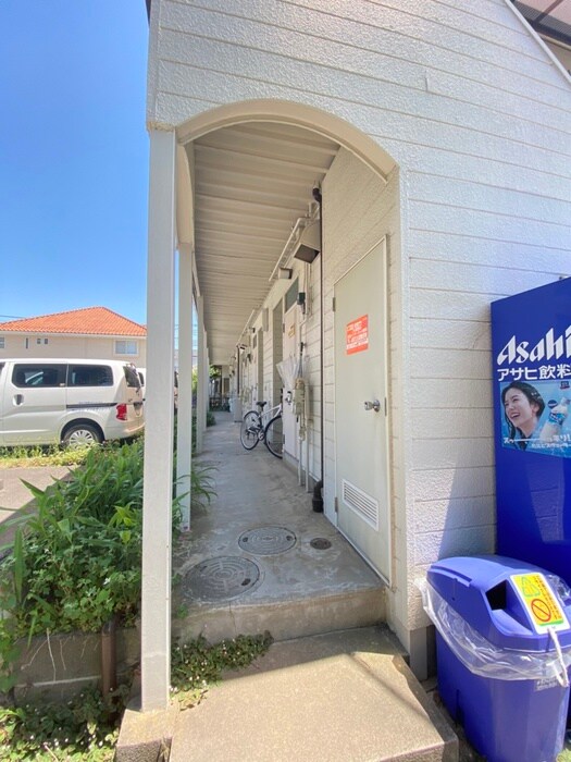 物件外観写真6　(エントランス部分)