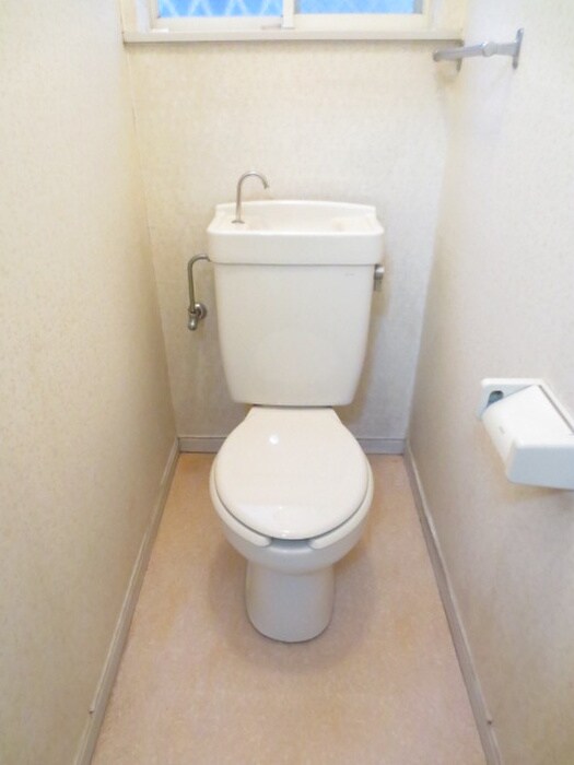 物件内観写真10　(トイレ)