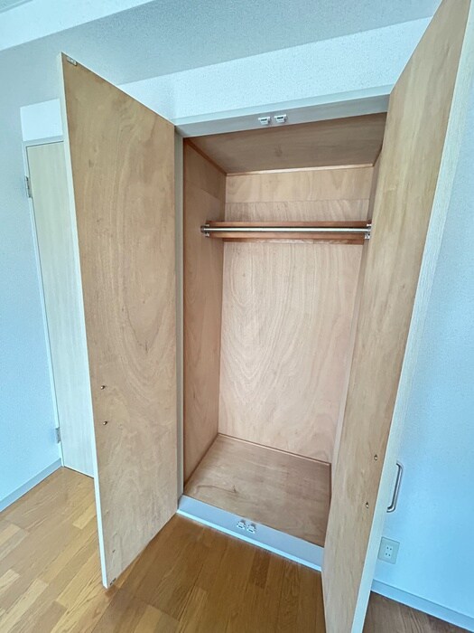 物件内観写真17　(収納)