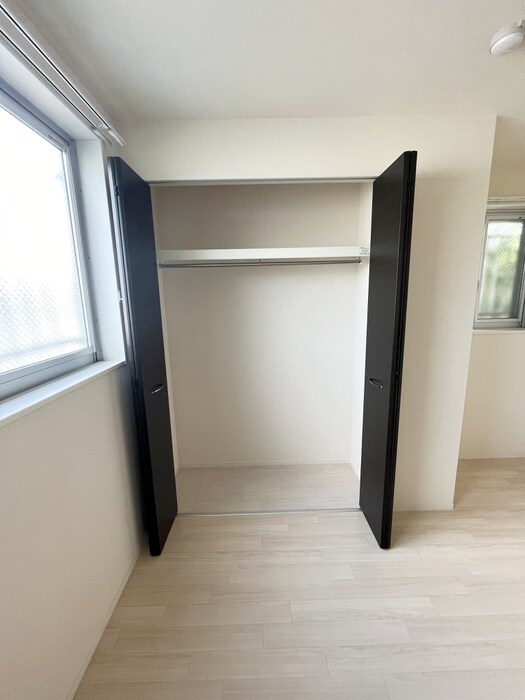 物件内観写真10　(収納)