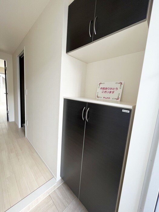 物件内観写真15　(靴箱)