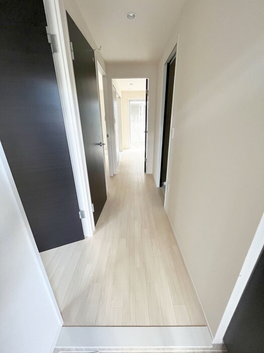 物件内観写真16　(廊下)