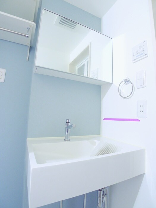 物件内観写真13　(洗面)