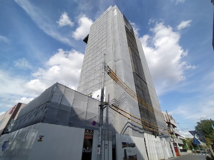 物件外観写真1　(建築中)