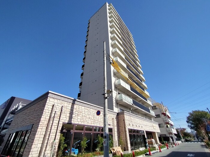 物件外観写真2　(建築中)