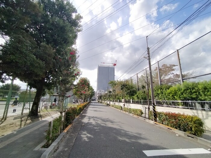 物件外観写真6　(周辺環境)